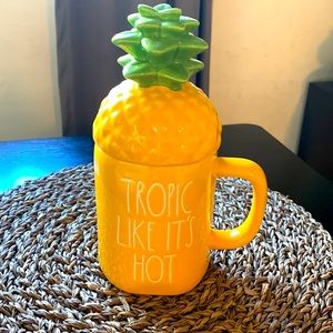 Rae Dunn pineapple 🍍 2 piece set